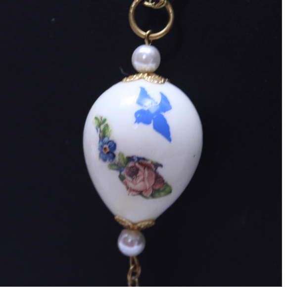 Vintage Handmade Quail Egg Pendant Necklace Birds Flowers Tassel Gold Tone 24" - Picture 3 of 8